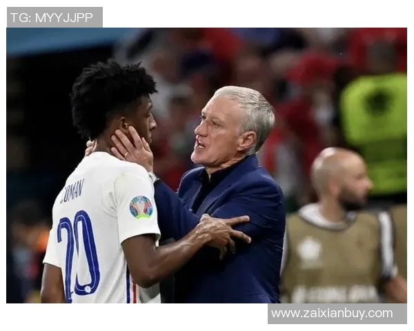 德尚调侃科曼在沙特联赛踢球假期生活引发关注