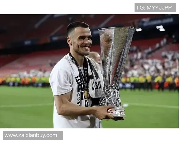 米兰向安德烈科斯蒂奇报价450万欧但遭对方1200万要价阻碍